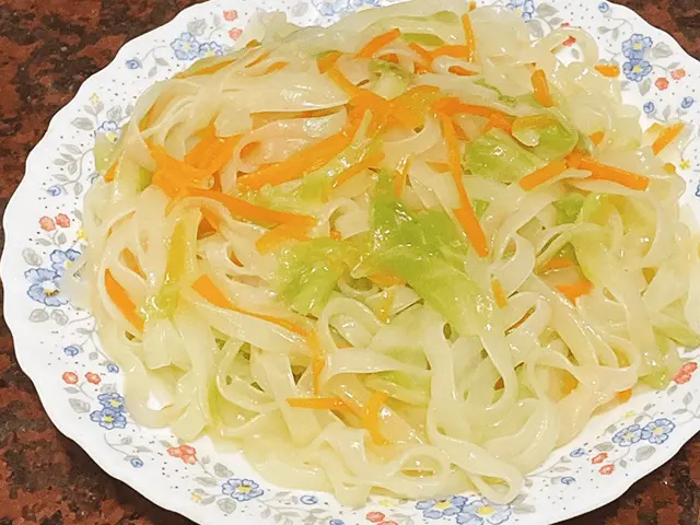 《美食醬料調味推薦》台塑餐飲-食譜-【牛奶蔬食冬粉】