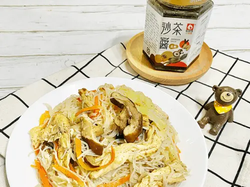 【食譜分享-1｜素沙茶炒米粉】月圓人團圓為家人做菜吧！搭配台塑餐飲就素你禮盒組