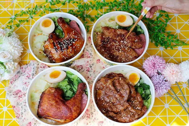 現點現烤的火烤便當一開吃就停不下來！來吃浪食堂首推大雞腿和雙倍烤肉飯，肉肉控絕對要收藏的便當名單之一啦～