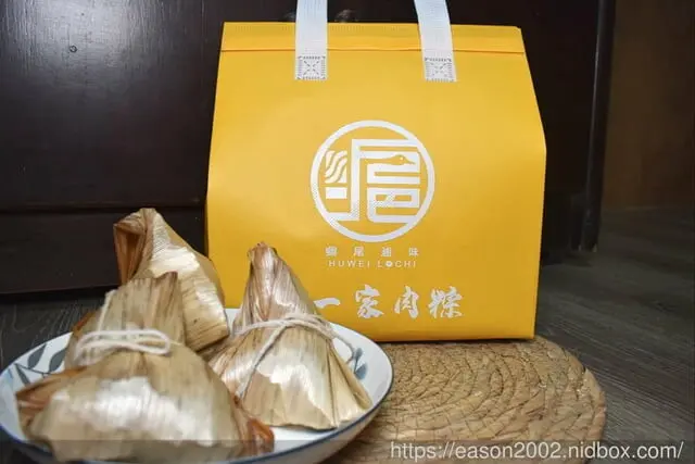 淡水在地人才知道的淡水美食，滬尾滷味 X 第一家肉粽 | 料多味美，粽葉飄香