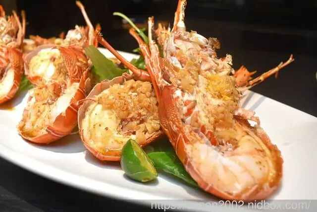 台北美食推薦 | A.I.O 餐廳 (all In One Restaurants) 碳烤野生龍蝦 買一送一 掃描 QR Code 加入新會員 加碼再送一隻 -  就是這樣。吃喝玩樂。愛漂亮部落格 -
