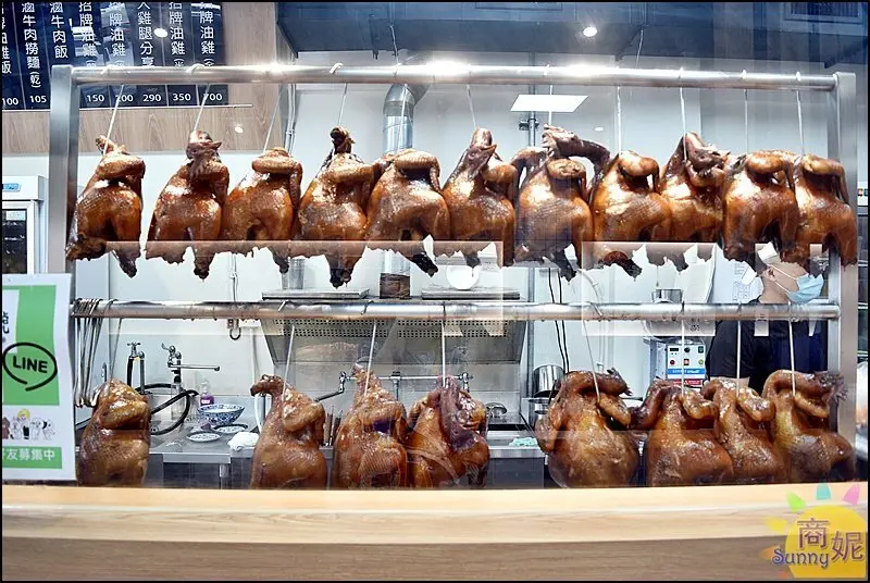 豐雞號。最高日銷300隻!港式油雞廣東滷味神好吃.免費藥膳雞湯更加分.道地港味大人小孩都愛-商妮吃喝遊樂