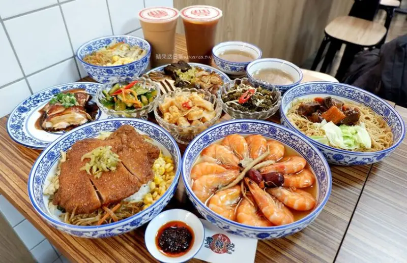 豐雞號河南店。獨家紹興醉蝦、滷排飯，專賣港式油雞、廣式滷味，藥膳雞湯免費喝到飽，近逢甲商圈及七期新光遠百 - 🍎 蘋果話日常🍎