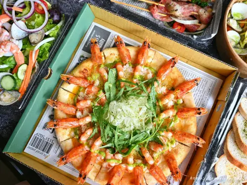 雛菊見│來自高雄森林系網美店進軍台中，超浮誇蝦蝦披薩必點，試營運期間全品項六折優惠～