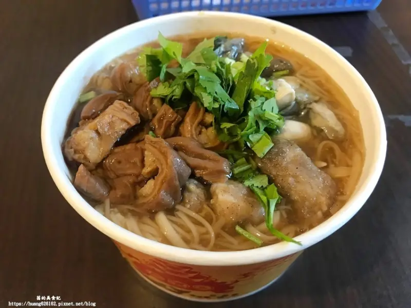 【新北三重區】三重麵線推薦『許記麵線』必點➡三寶麵線、麻辣臭豆腐鴨血 鄰近三和夜市~