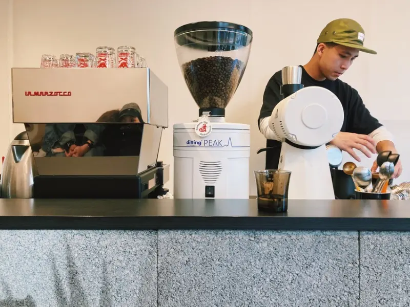 KIKUMO 菊も _ 中原街轉角的個性咖啡小店