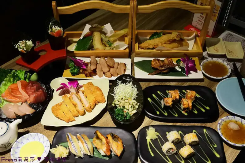 台南日式【東加和漢創作料理】精緻味美中日式創意料理吃到飽.職人用心呈現風味.│台南市政府│安平美食 - Fresa芙芮莎♥莎旅憶食
