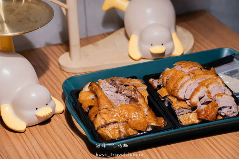 八方緣櫻桃烤鴨庄_巨型櫻桃鴨潛艇堡，善化餐廳推薦，開放內用，烤鴨三吃，南科下午茶_菜單