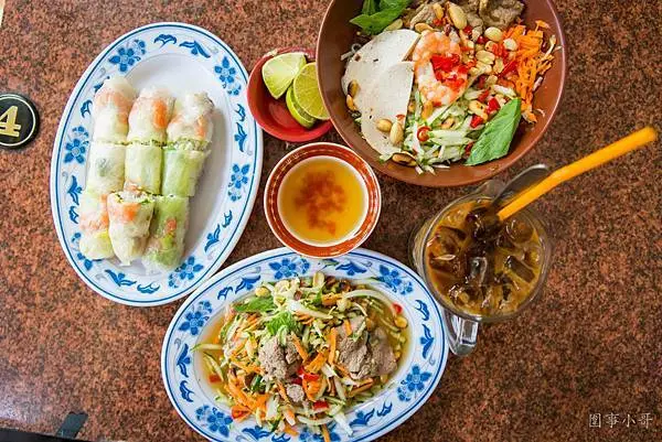 中壢龍岡美食-阿幸越南小吃，濃郁鮮美的牛肉河粉與用心烹調的各式越南小吃，除了思鄉情也有台灣的濃濃人情味。