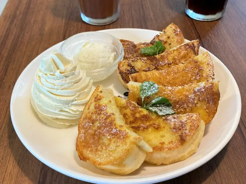 【台中 早午餐】Ivorish東京超人氣法式吐司台中精誠店，日式法國吐司甜蜜的口感像是棉花糖一樣