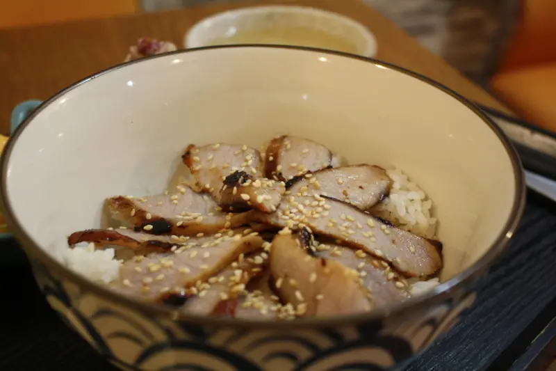 [松山定食推薦] 加減吃 +-eat| 結合多種料理方式呈現與眾不同的簡餐口味 |松山簡餐推薦