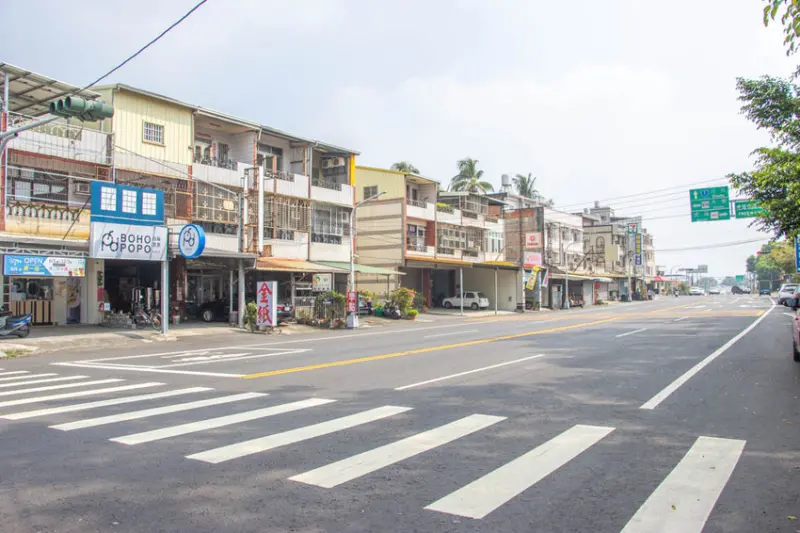 雲林莿桐，白鬍泡泡 BOHO POPO茶洋行各式歐蕾新上市，推薦細緻香甜的哈蜜瓜歐蕾與濃郁醇香厚可可歐蕾。 - 微笑Joe幸運