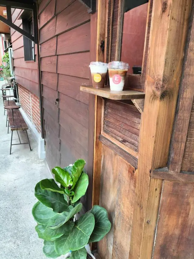 北榮街仁武宮廟旁日系文青咖啡外帶店-Supiidoスピード