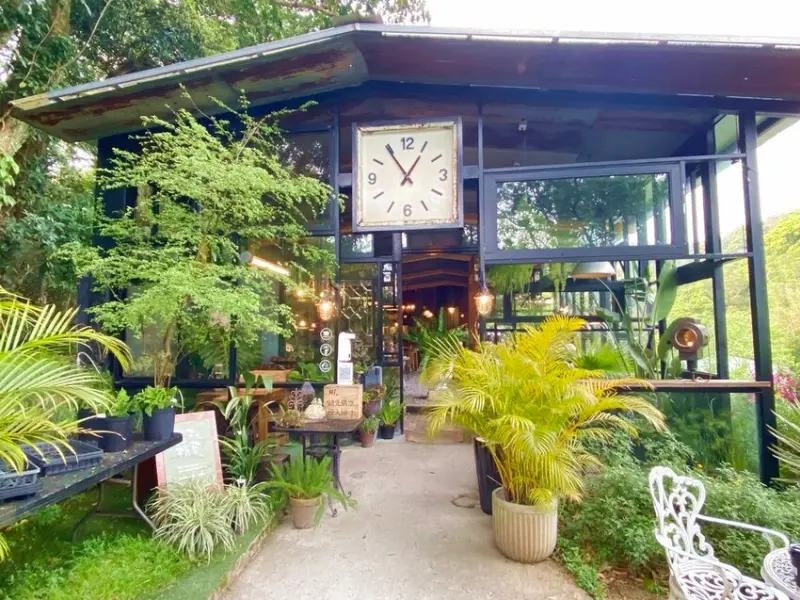 【台北士林區－野人花園SAVAGE GARDEN 】陽明山森林系景觀咖啡廳、寵物友善餐廳