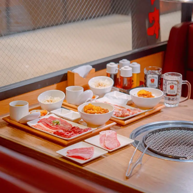 一個人的燒肉套餐！還能加點38元的日本A5和牛，牛肉控還不來？ | 【台北 信義區】鉄火燒肉-微風信義店