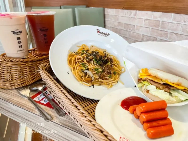 【蕃茄村青海店】2021西屯區早午餐推薦，涮嘴新品：日式梅醬豬排蛋堡，酸甜好滋味，搭飲料折10元！最新菜單