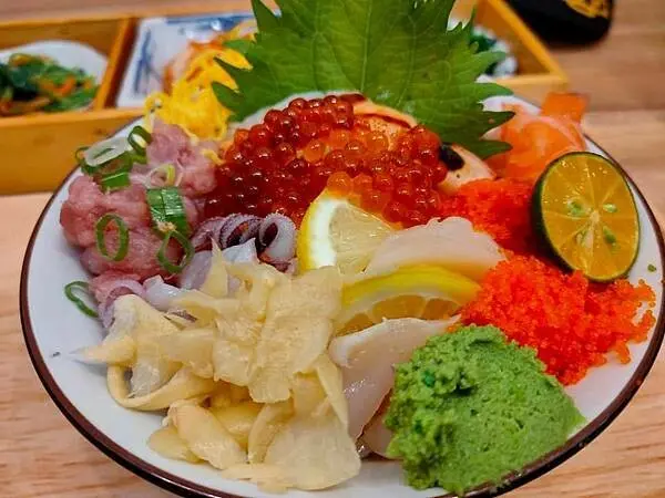 20220716 江子翠站平價日式料理鮨跡