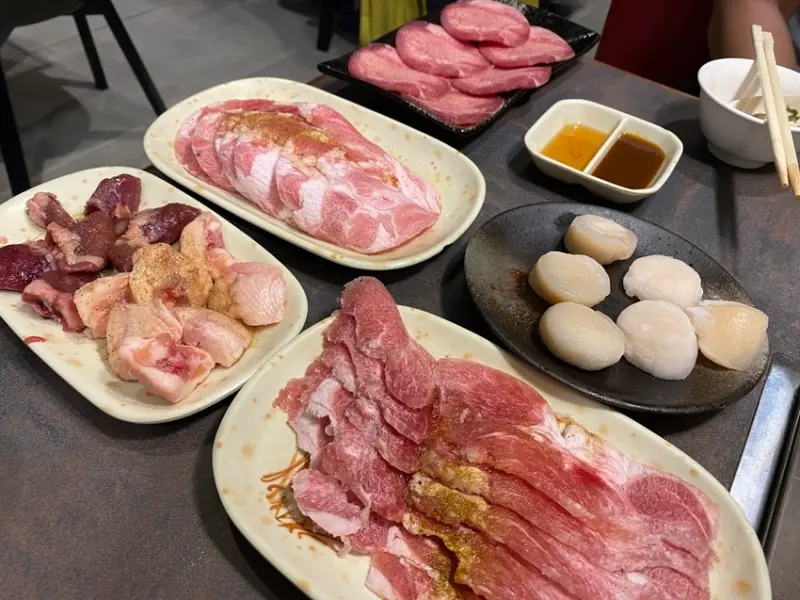 【新北中和-津炙燒烤】中和環球周邊高CP值的海鮮及肉品吃到飽燒烤店