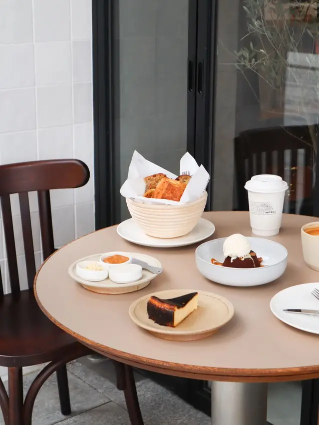 新開幕士林小歐洲 週日約會聚會是首選