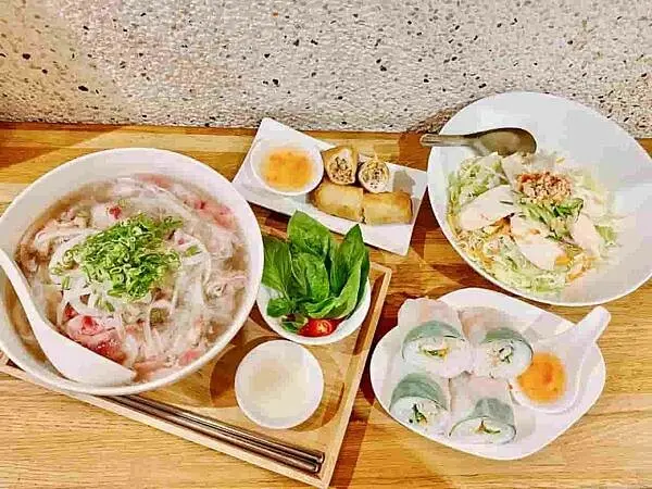 越來越PHO~越式料理~簡單的餐點~不簡單的美味~