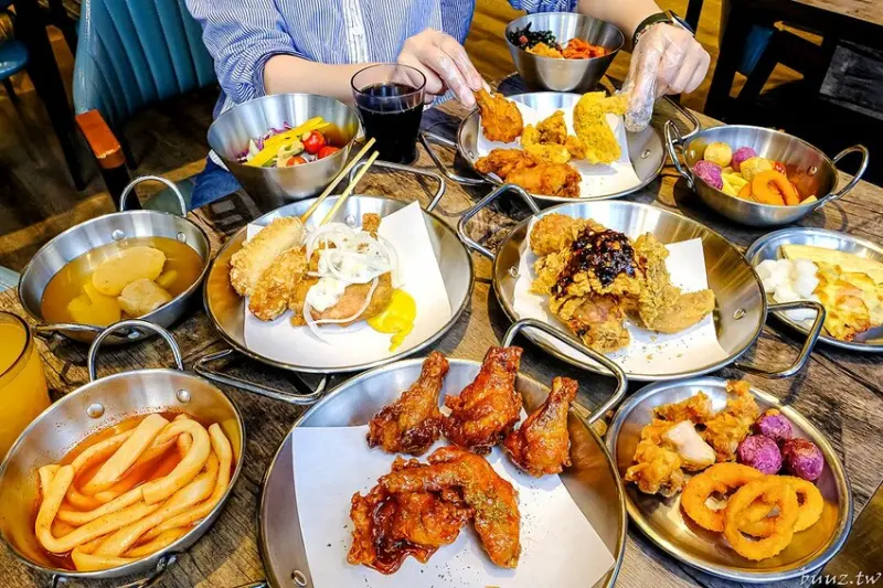 咕咕家韓式炸雞Pizza吃到飽，韓式炸雞吃到飽299起，披薩、炸物、飲料也都通通無限供應！