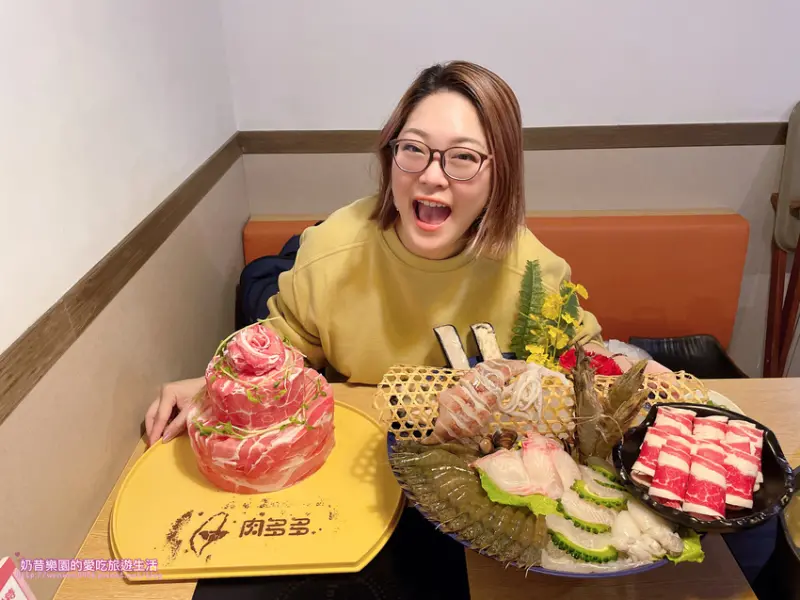 [台北大安區]肉是唯一信仰！歡迎來吃肉～火鍋第一品牌樂多多集團 –超人氣名店〝肉多多火鍋〞來大安開了！捷運忠孝復興站美食
