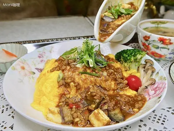 【台北市 中山區/捷運台北車站站】Moni咖哩-早午餐、下午茶、輕食通通有，限時限量甜點瞬間秒殺