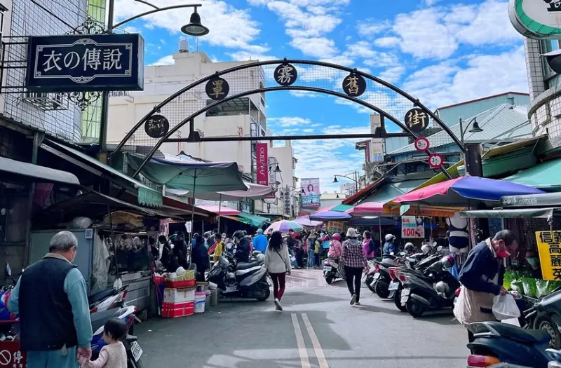 台中平價美食/霧峰市區吃吃喝喝，推薦分享10間霧峰平價小吃美食，吃飽喝足續逛林家古蹟