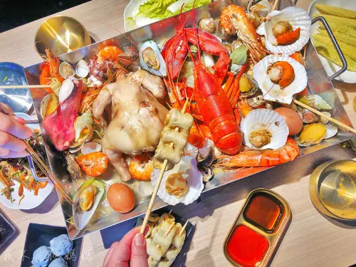 韓雞 龍蝦一隻雞  活體波士頓龍蝦  滿滿海鮮大爆盤  道地韓國美食  韓式炸雞 炸魚板   生日再送七彩戰艦調酒