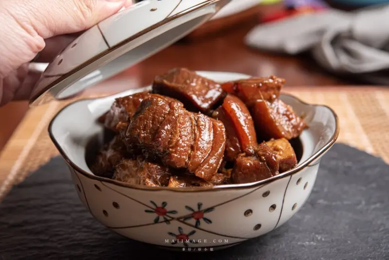 聰哥食堂｜油亮透香的上海外婆紅燒肉討喜又下飯家家必備，道地上海本幫菜原汁原味送到你家，宅配料理包推薦