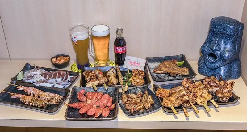 【台北捷運美食-國父紀念館居酒屋】柒息地 延吉店.每串19元起.營業到凌晨1點半宵夜好酒處