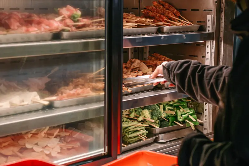 秘醬串燒19元起想吃什麼隨意拿，免費韓式泡菜無限吃，超高優質平價居酒屋