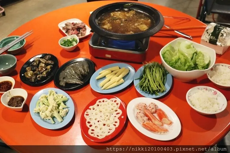 台中石頭火鍋 食藝石頭火鍋 台中CP值高火鍋推薦 台中平價石頭火鍋