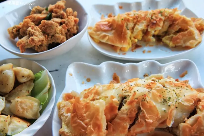 脆皮蛋餅超特別 ，就像在吃餅乾，料多豐富有飽足感