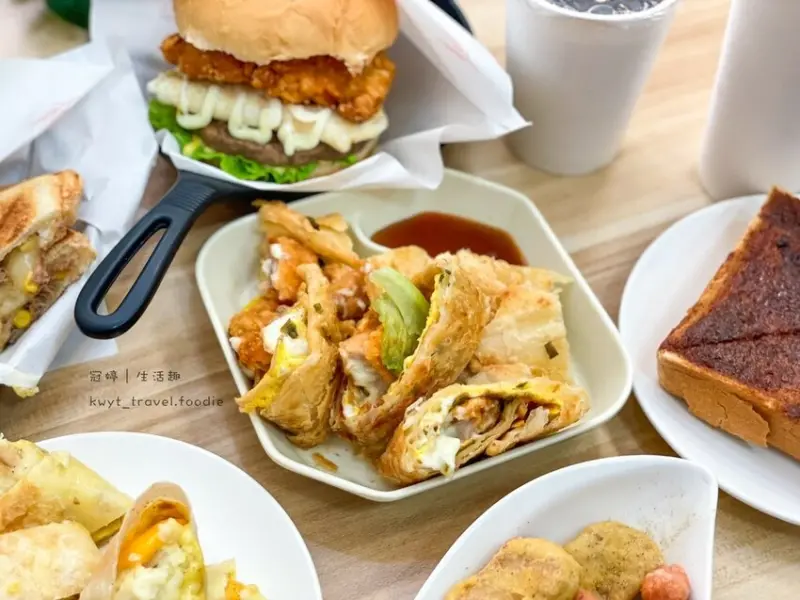 【太陽先生早午餐】嘉義版丹丹漢堡，超飽套餐85元！嘉義東區早午餐推薦，高CP值銅板價美食│菜單