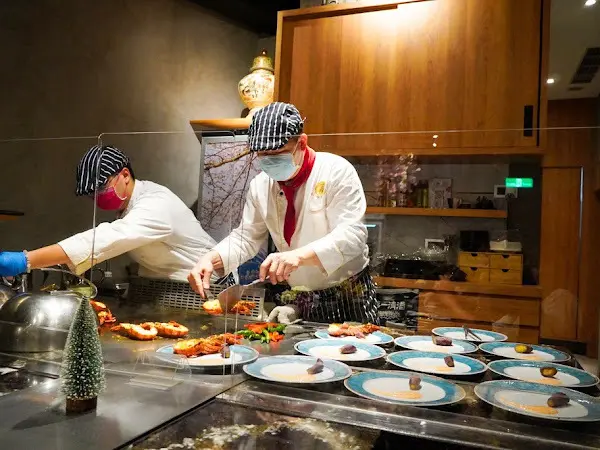 母親節大餐首選(覓奇頂級料理餐廳 鐵板燒美食) 開始預訂