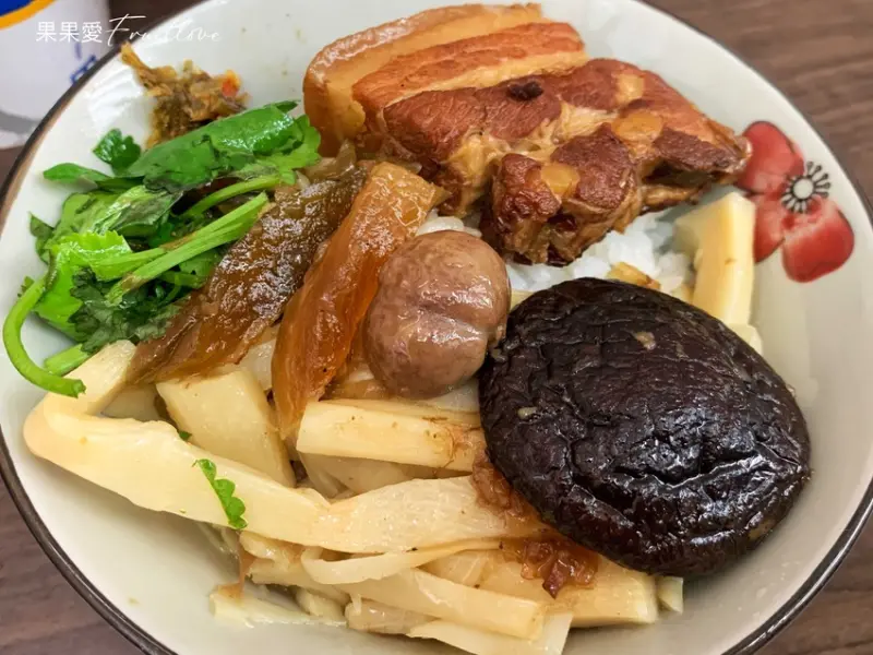 幸福小吃傳統古早味，香山在地美食，寵物友善