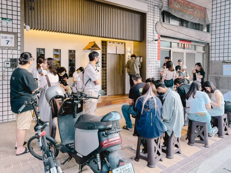 台中市西屯區高雄美食 – 長生塩人拉麵 x 鹽味拉麵的美味之旅！