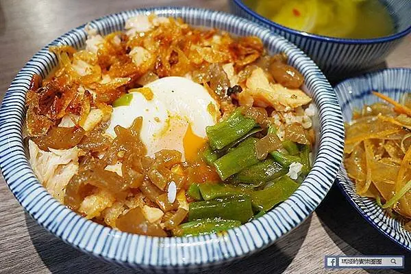 桃園美食推薦【武三碗不過崗】必吃暗然消魂武松飯/牛肉無雙武松飯雙倍享受優惠中/桃園華泰名店城美食