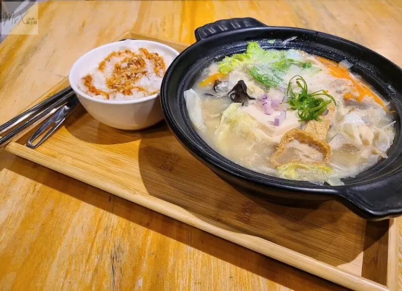 《劍潭美食》春霖小食．湯頭鮮美的雞白湯小火鍋套餐