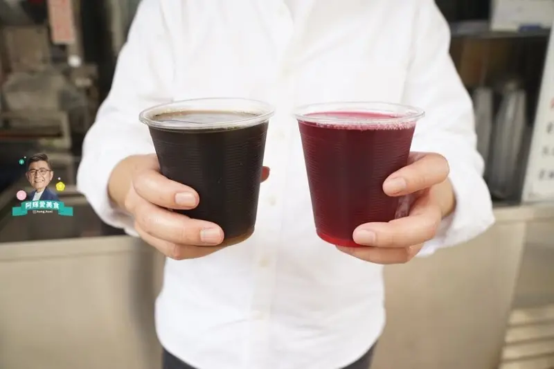 新竹|德記青草老店本鋪。回甘好喝保肝茶。古早味解渴青草茶。營業時間地址菜單