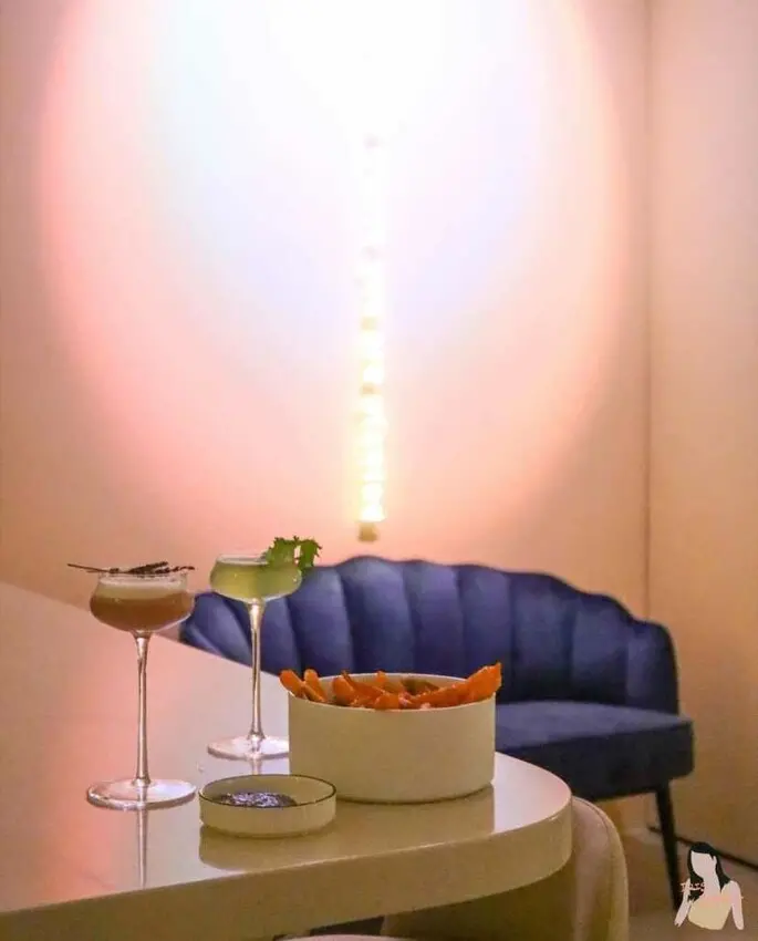 CACTUS東區新開幕酒吧，姐妹淘聊心事就來這裡！大推滷味必點爆汁豆干 – Iris eating