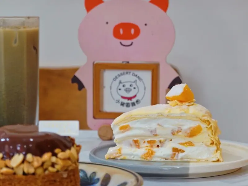 新北板橋—小豬圓舞曲 Dessert Dance｜柔軟蛋皮堆疊千層 著時芒果鮮甜乍現 新北甜點推薦｜新埔民生站、江子翠、江翠國中