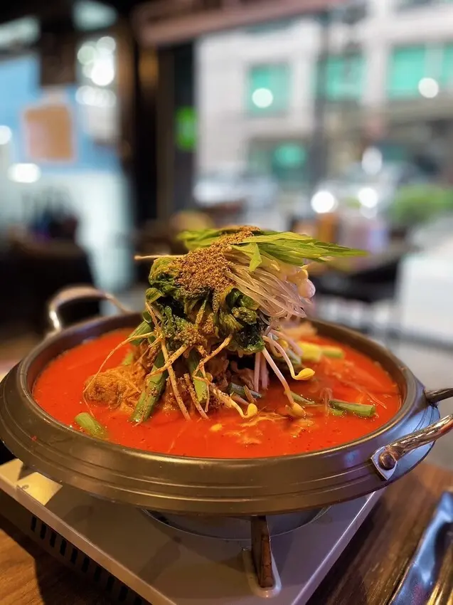 師大巷弄人氣韓式餐館 #東大門韓國特色料理 / WalkerLand窩客島整理提供 未經許可不可轉載