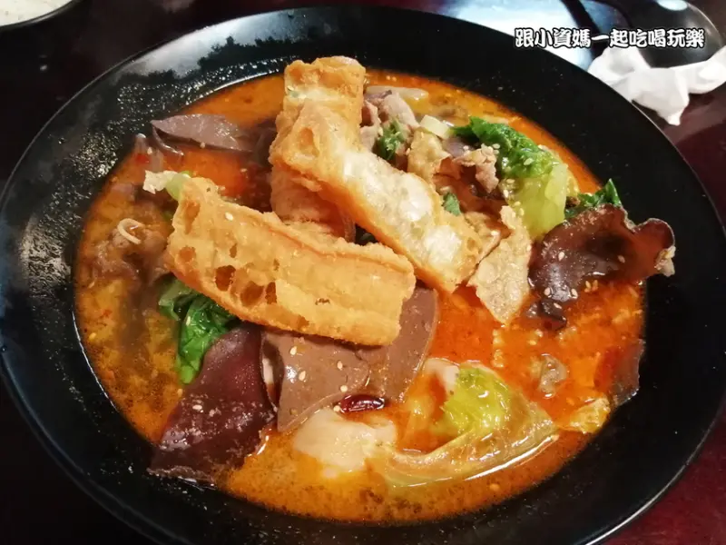 【台北市大安區美食記】小姊姊麻辣食堂(小姐姐麻辣燙) 自助式挑選配料 飲料白飯吃到飽 大學生超愛的巷弄隱藏版美食