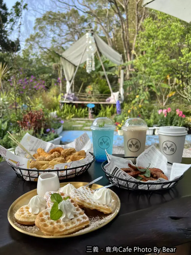 【三義】「鹿角Cafe．開在露營區裡的森林系特色公車咖啡館（輕食/甜點/綠色植栽/多肉植物/不遠露營度假山莊
