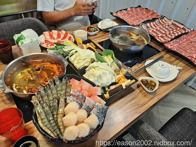 燙燙極緻涮涮鍋 中和店