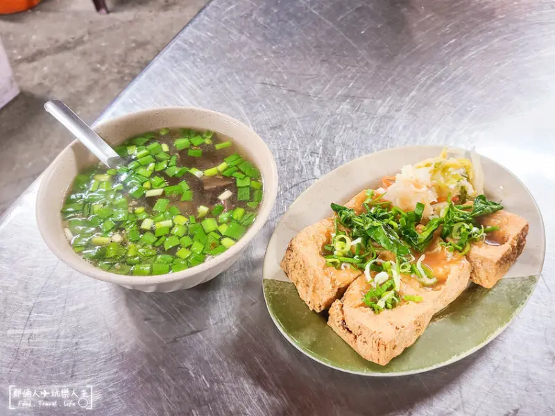 深夜食堂脆皮臭豆腐， 從點心時刻一路賣到宵夜時段～