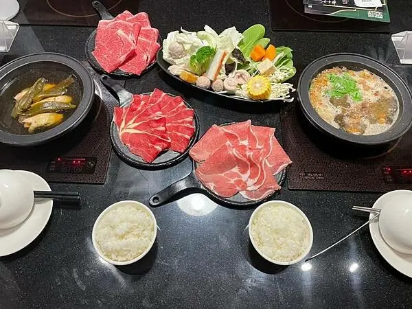 高雄火鍋推薦【狂一鍋】最潮狂火鍋。超人氣名店來到高雄台鋁地插旗囉!!!