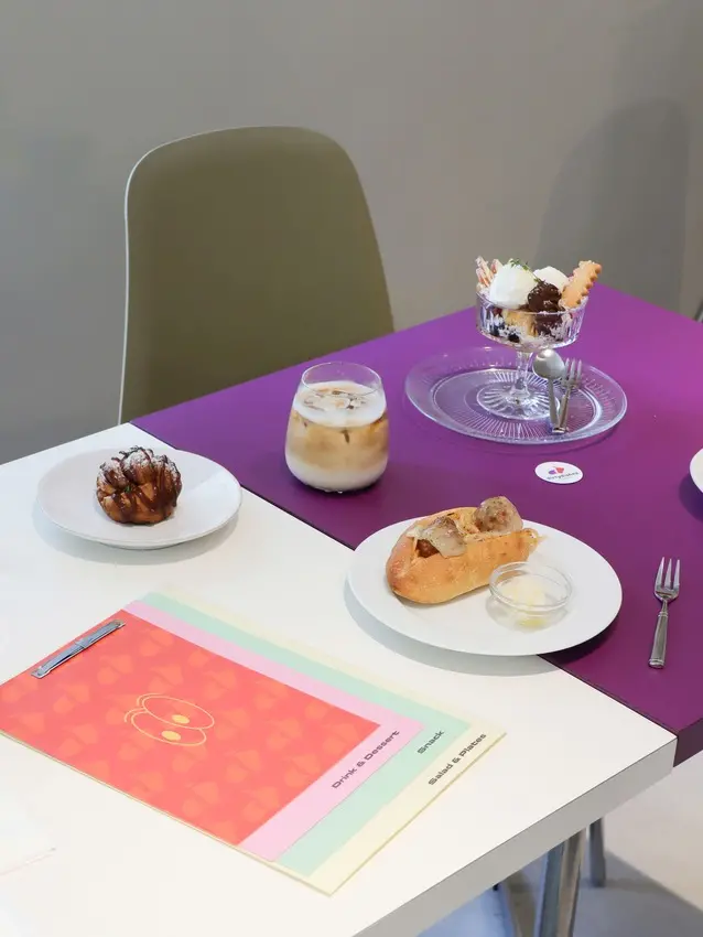 來到異次元空間的新開幕咖啡店 ⚪️ 中和與新店的交界